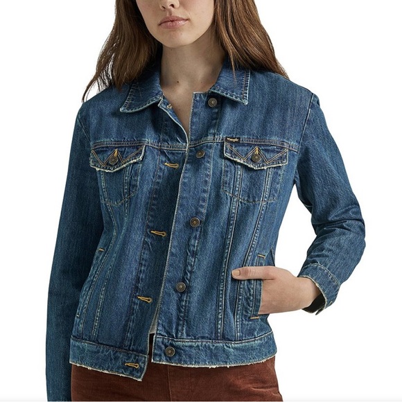 NWT WRANGLER Long Sleeve Memory Maker Denim Jacket Size S Western Boho Essential - Picture 1 of 12